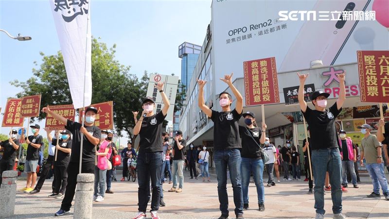 罷韓路口催票！揭韓國瑜行程嗆：小人