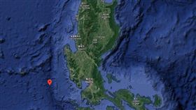 馬尼拉海溝（紅標處）。（圖／翻攝自google map）