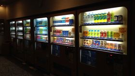 自動販賣機（圖／pixabay)