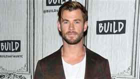 澳洲嚴重森林大火，「雷神索爾」親自捐百萬美元賑災。（圖／翻攝自克里斯漢斯沃IG）