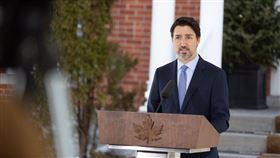 杜魯道表示，美加邊界封鎖再延30天。（圖／翻攝自Justin Trudeau 推特）

https://twitter.com/JustinTrudeau/status/1240340559073591297/photo/1
