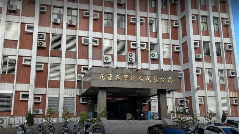 花蓮警匪追逐戰　嫌自撞民宅無路可逃
