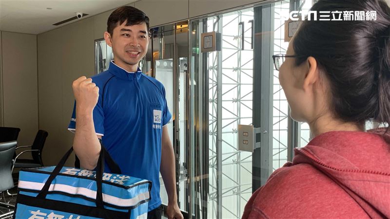 加碼補助共3萬　外送抽成砍半救店家