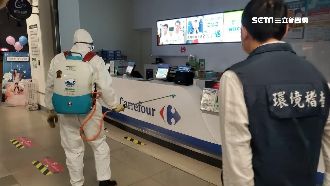 海軍確診者逛過　家樂福分店關門消毒