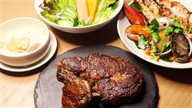 ▲台北中山希爾頓逸林酒店犒賞媽媽  用餐直接送住房（圖／台北中山希爾頓逸林酒店提供）
