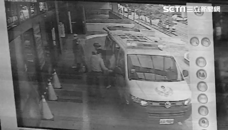 闖員林高中刺愛慕者　行兇少年遭收押