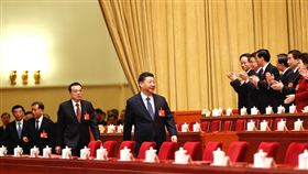 浙江山西視訊開兩會  陸全國兩會是否沿用引關注浙江省和山西省近日宣布將以視訊方式召開兩會，外界也關注中國全國兩會是否會採同樣形式進行。圖為中共總書記習近平出席2019年全國人大閉幕式。（中新社提供）中央社  109年4月21日