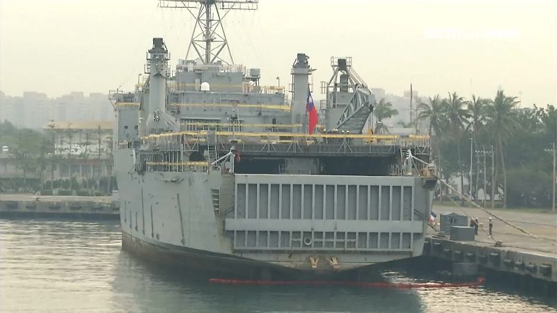 國防部變「更正部」自打臉說法一次看