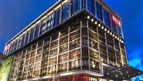 左營新光三越,翻攝自臉書粉專