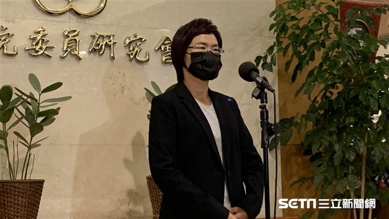 立院助理意外猝死　綠委親自現身說明