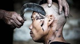 古人將剃髮視為奇恥大辱。百度