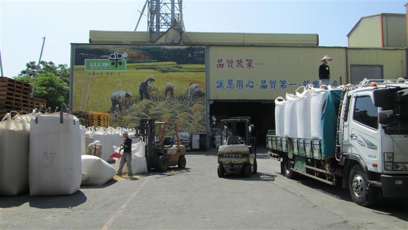 混米販售餐飲業詐財　泉順董座遭訴