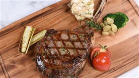 ▲圓山大飯店四大餐廳連袂推出「明星商品超親民」活動（圖／圓山大飯店提供）