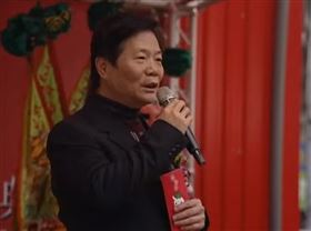 ▲劉炳偉出席板橋妙雲宮龍柱揭幕大典。（圖／翻攝YouTube）