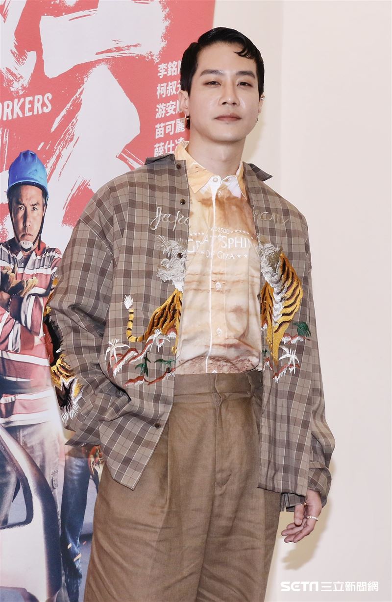 薛仕凌和孟耿如合作拍戲。（圖／記者林聖凱攝影）