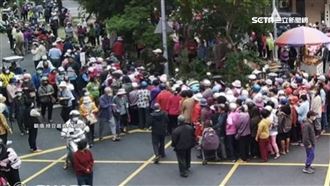 蛋捲名店人潮再現　這事讓居民憂群聚