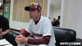 ▲首爾培證英雄監督孫奕接受台灣媒體訪問。（圖／記者蕭保祥攝影）