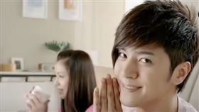 羅志祥經典廣告，李毓芬，翻攝自ＹＴ