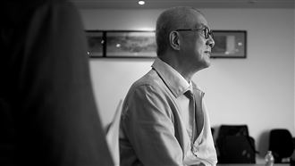 書摘 ／為了誠品吳清友心疼哭了四次