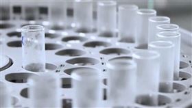 24日試劑傳出好消息的普生早盤大漲73.14%觸及熔斷標準，這是今年來第3檔飆漲到熔斷的股票，全是生技股。（圖取自普生公司網頁gbc.com.tw）