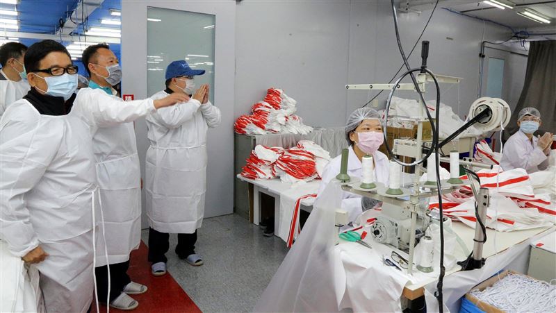 聚陽國家隊　拚月產5萬件P3防護衣