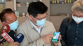 ▲林佳龍部長視察烏山頭推「高速公路1968」APP 五一連假避人潮（圖／交通部觀光局提供）
