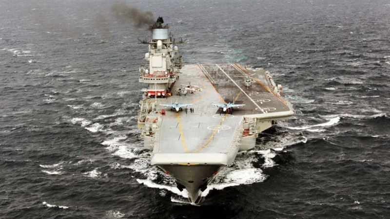 遼寧艦出海為何引來鯊魚群？陸媒擔心