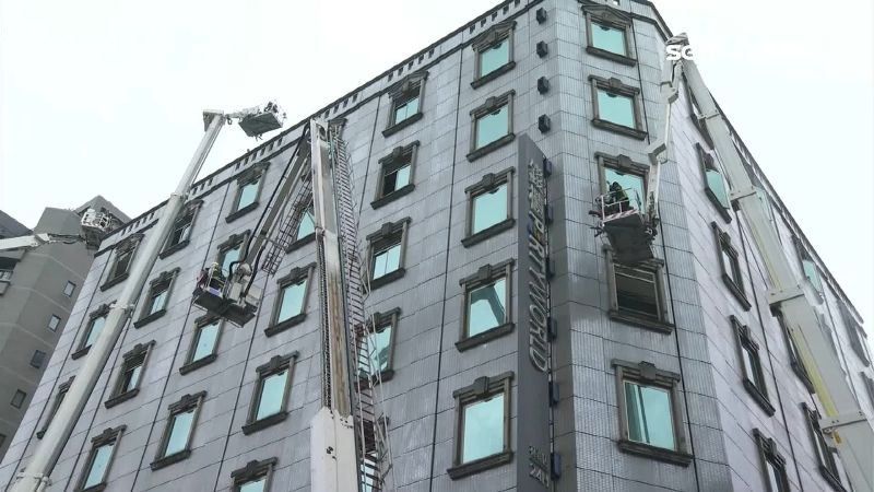 追錢櫃起火原因　儲藏室曾被打開1秒