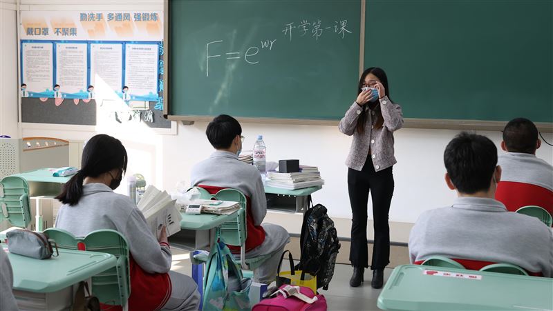 中國學校復課　初中生戴口罩跑步猝死