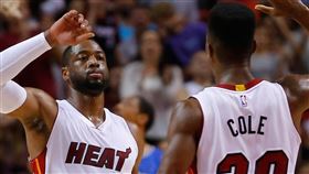 NBA／打賭糗輸菜鳥　韋德送保時捷
NBA,邁阿密熱火,Dwyane Wade,保時捷,Norris Cole
翻攝自推特