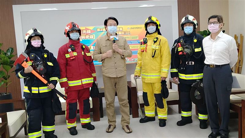 基隆購300套消防衣　5月全面配發