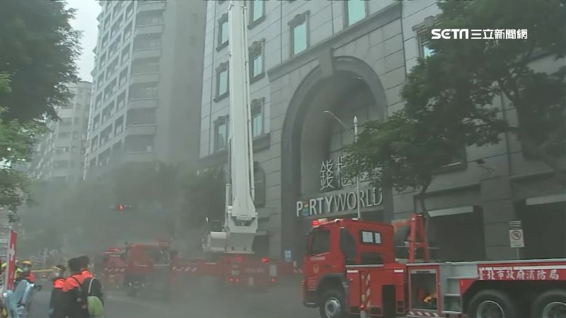 黃嘉二命喪火窟　上月母才心肌梗塞逝
