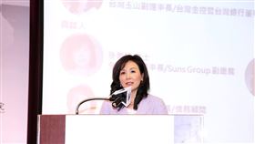 新光金副董李紀珠,圖／翻攝自李紀珠臉書