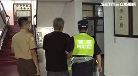 雲林鄰居凶殺案移送／翻攝畫面