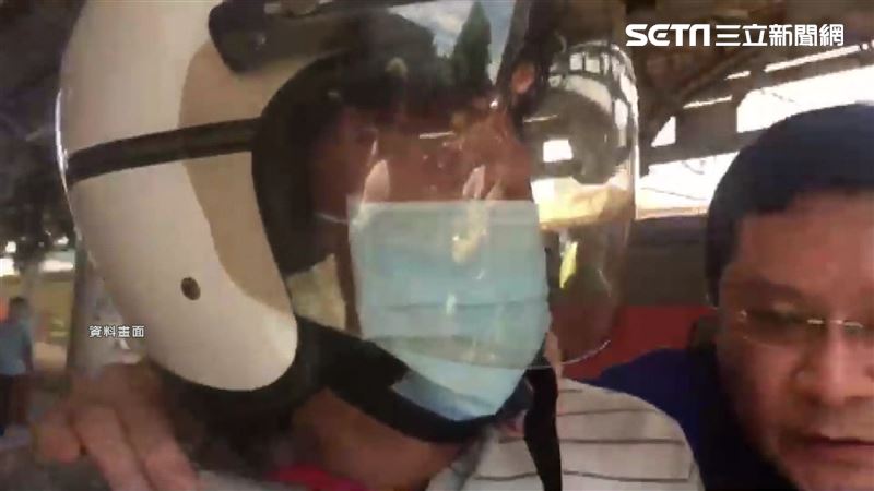 帶雙刀猛刺殺警竟無罪！嫌未來下場曝