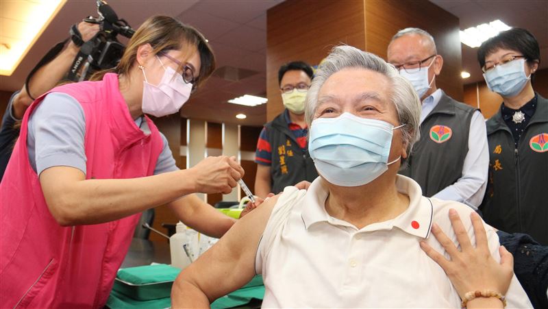 肺炎疫苗　苗縣限量放寬長者免費施打
