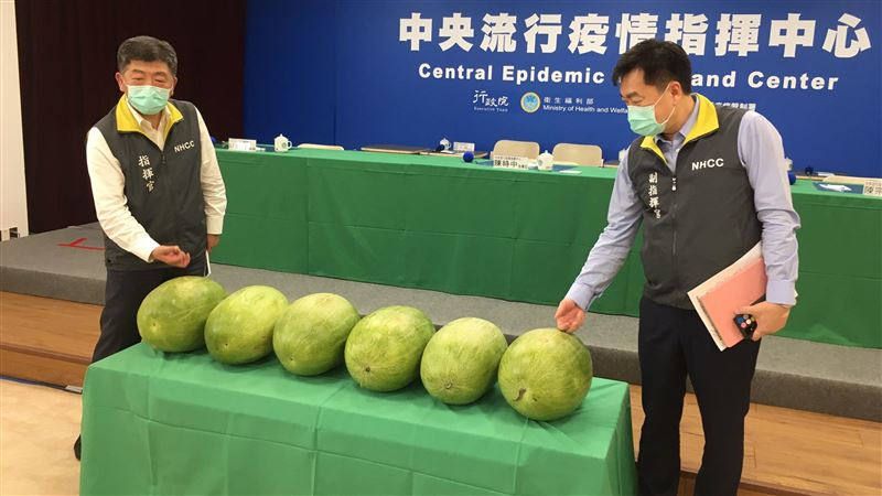他提疫情記者會這時喊卡　網狂喊贊同