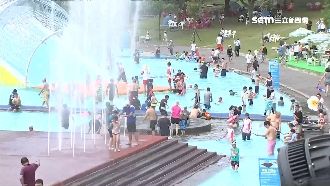 宜蘭少賺7億　童玩節喊卡業者苦哈哈