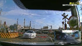 硬過平交道0700(DL)