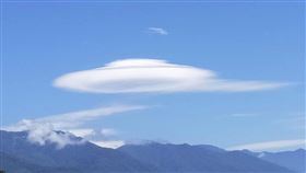 飛碟雲，高積雲。（圖／記者王浩原攝）