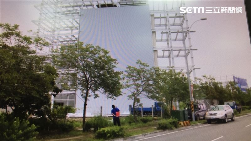 地表最狂違建！彰化透天「長大一倍」