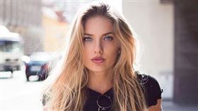 ▲最性感運動員Alica Schmidt。（圖／翻攝自IG）