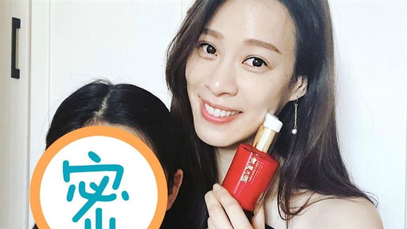 倪雅倫十歲愛女曝光　大眼甜笑飄仙氣