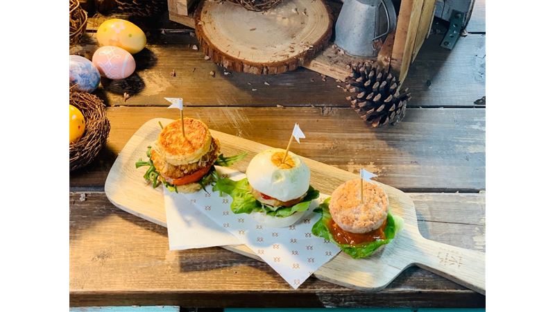 鹿港小吃大換血　「台式漢堡」現正夯