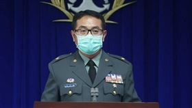 國防部幹部預備學校校長吳松齡少將說明招生事宜。（記者/邱榮吉攝影）