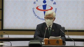 中央選舉委員會主委李進勇5日發布罷免公告。（圖／記者盧素梅攝影）