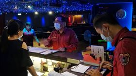 新北市,新北市消防局,第三大隊,KTV,安檢,違規,逃生路線，（圖／新北市消防局提供）