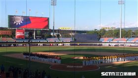 ▲台灣中華職棒全球首戰中信兄弟統一獅陳傑憲Ariel Miranda（米蘭達）台中洲際球場。（圖／記者蕭保祥攝影）