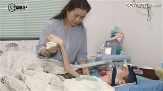 日睡2小時照顧罕病兄弟　堅毅的母愛