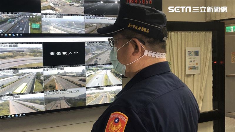不捨警戴口罩耳紅　「土地公」贈神器